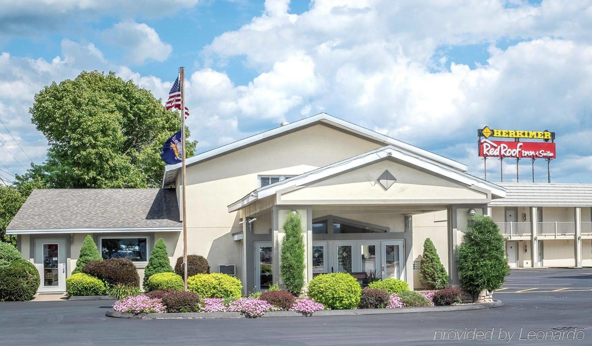 Red Roof Inn And Suites Herkimer Exterior photo